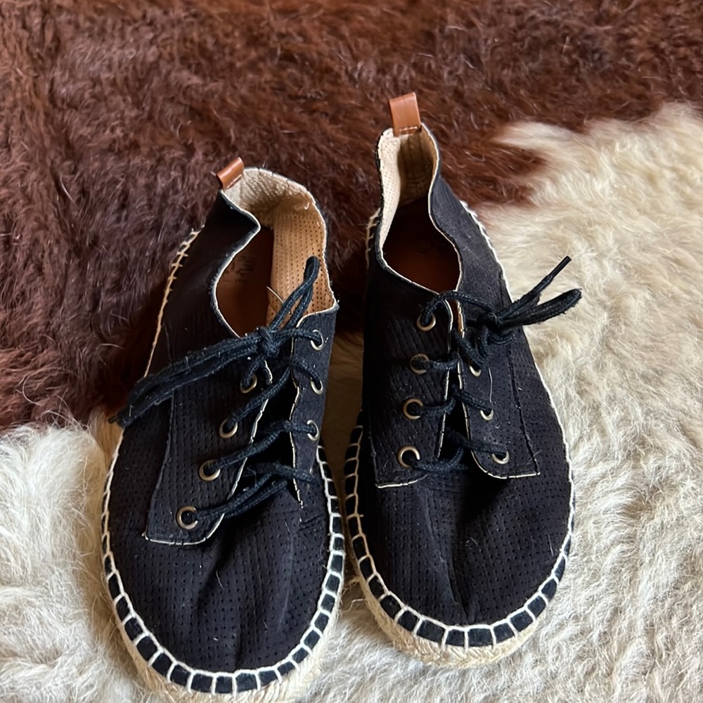 French Biu size 39